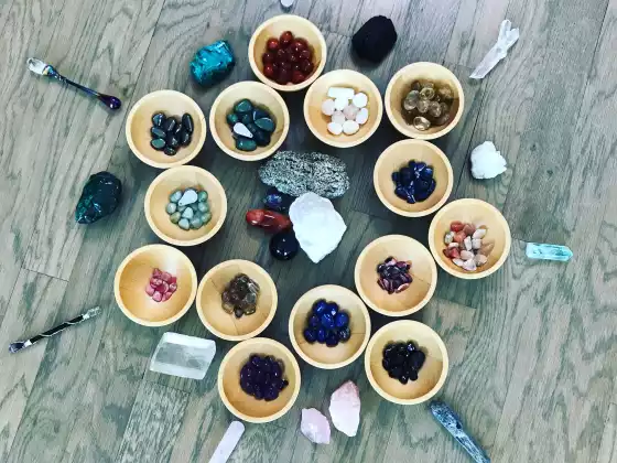 #21-Crystal Gridding For Protection and Health