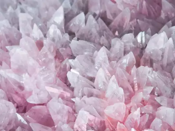 November 2021: The Crystals Essential to Level Out