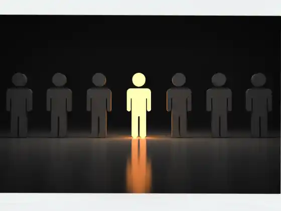 Stand Out Online: 3 Secrets to Get Noticed with WU Expert Lisa Meisels